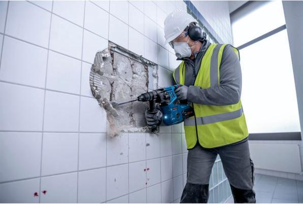 Actual product image Bosch Professional GBH 18V-28 CF (Battery operated)