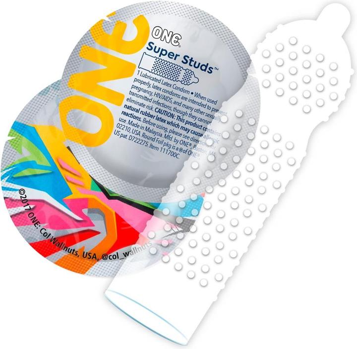 Actual product image One Super Studs" 12 studded condoms - vegan & without harmful ingredients (12 pcs.)