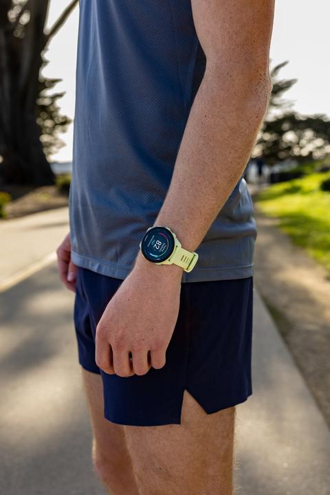 Produktbild Garmin Forerunner 70 (42.60 mm)