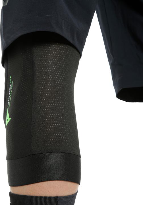 Actual product image Dainese Trail Skins Lite knee protector (XL, Knee pad, Unique specimen)