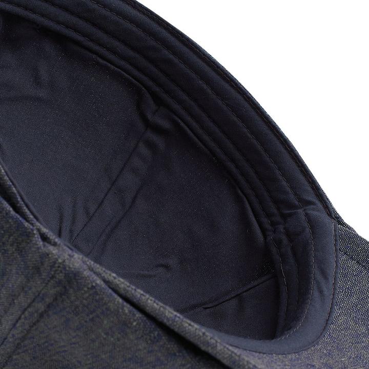 Actual product image Beechfield Gatsby peaked cap Cap (One size)