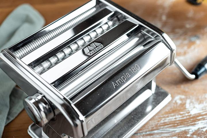 Actual product image Marcato Ampia 180mm pasta machine