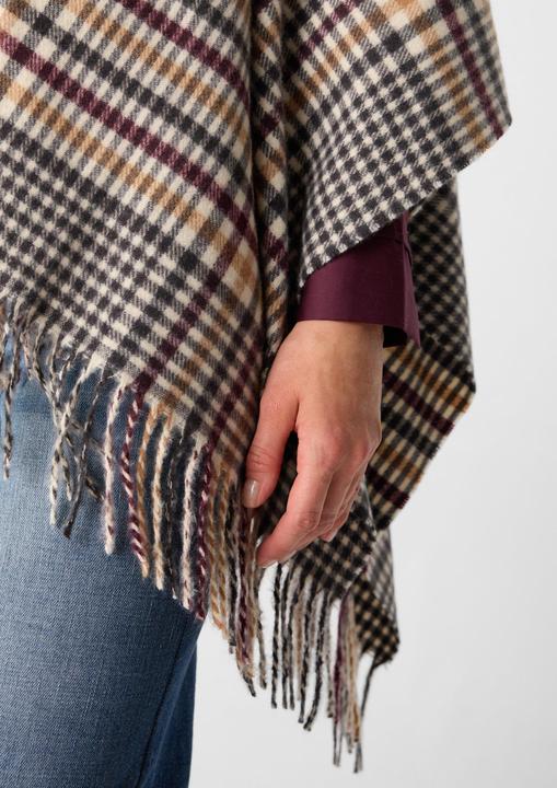 Actual product image Comma Cape (One size)