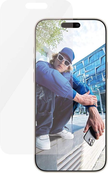 Produktbild PanzerGlass Classic Fit (1 Stück, Apple iPhone 16 Pro Max)