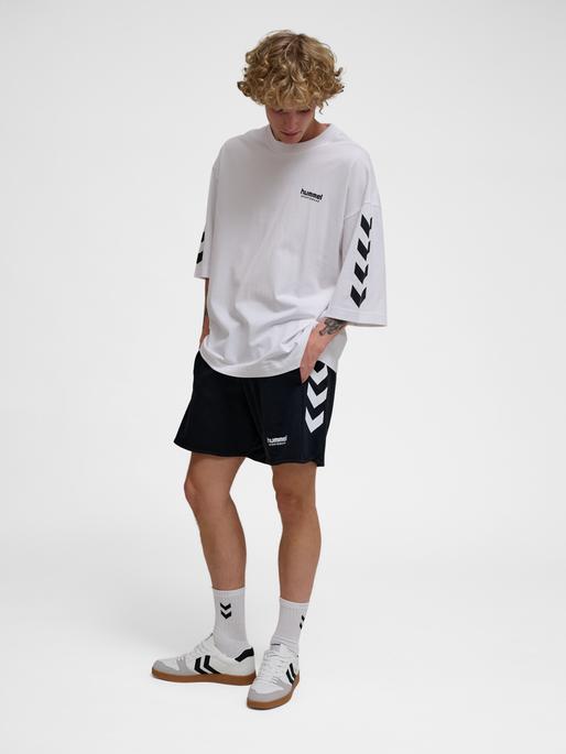 Actual product image hummel hmlOVERSIZED WILLY T-SHIRT SW (M)