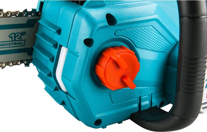 Actual product image Total Battery Chainsaw 900W, Brushless, 20V Li-Ion, 4,0Ah (2x), Charger, 30cm (Battery chain saw)