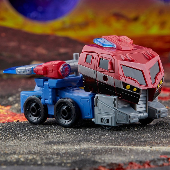 Immagine prodotto Hasbro Transformers Generations Legacy United Voyager Class Action Figure Universo Animato Optimus Prime 1