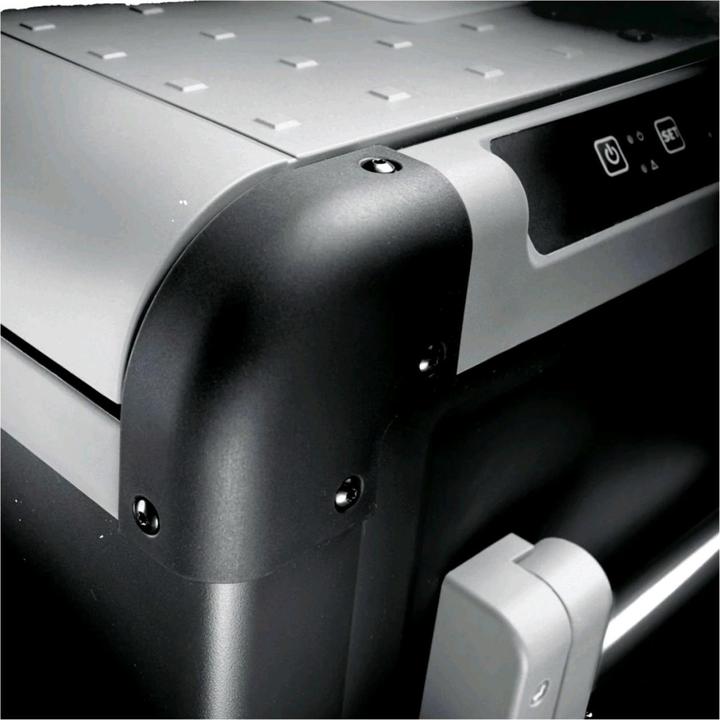 Actual product image Dometic CoolFreeze CFX35, cooler, dark grey/light grey (35 l)