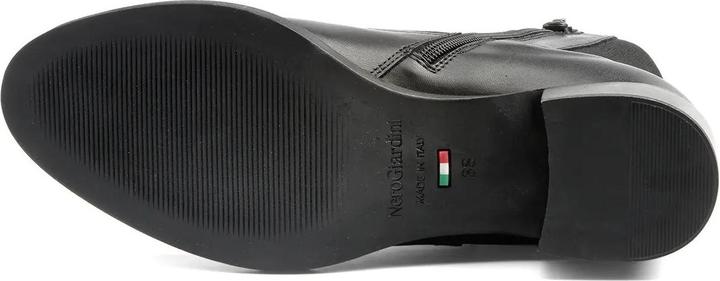 Actual product image Nero Giardini Brescia (36)