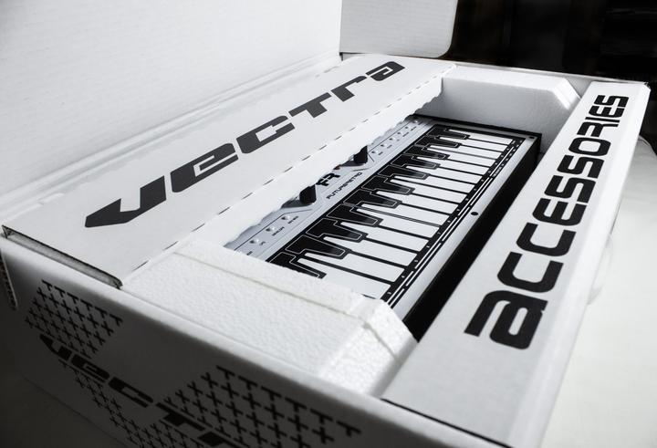 Produktbild Future Retro Vectra Synthesizer