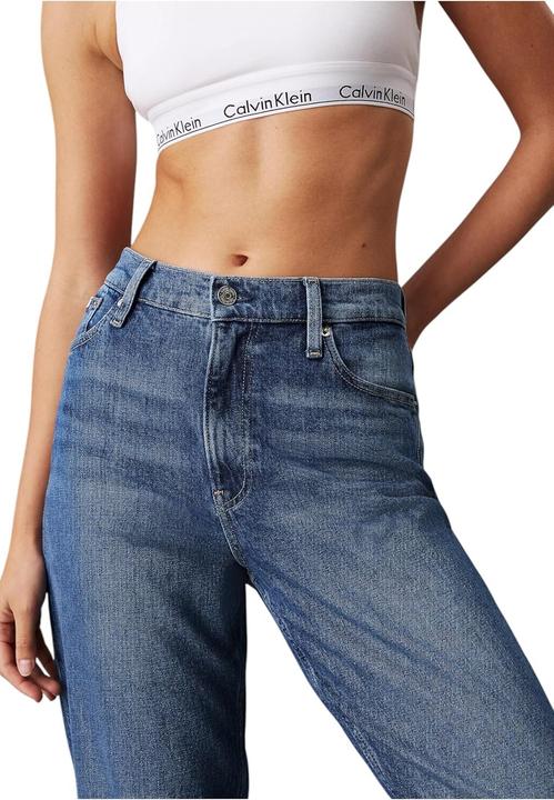 Actual product image Calvin Klein Jeans Mom Jean (W29/L28)