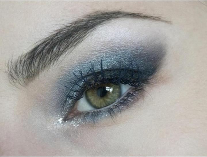 Image du produit MAC Cosmetics Ombre à paupières / Palette Pro Recharge Pan (Inclinaison)