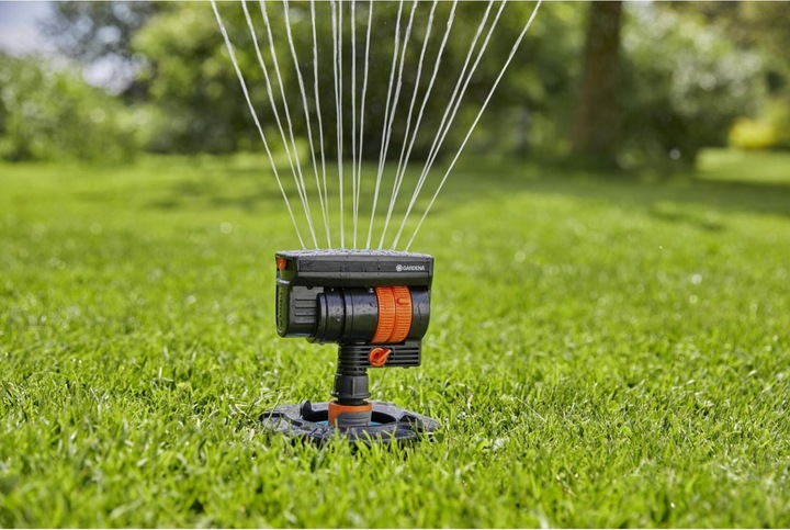 Actual product image Gardena Oscillating Area Sprinkler Deluxe (Square sprinkler)