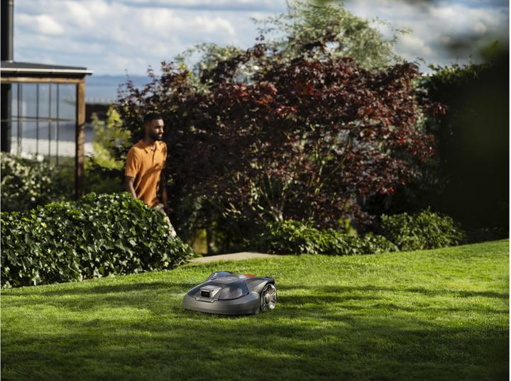 Actual product image Husqvarna Automower 308V (800 m², Without boundary wire)