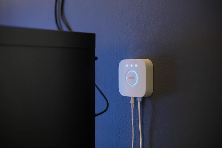Immagine prodotto Philips Hue Play Gradient incl. Ponte (Multicolore, 187.50 cm, Interno)