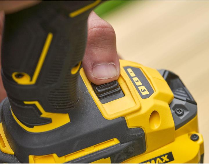 Actual product image Stanley ST IMPACT ATSUKTUVAS V20 190Nm 2x2.0Ah SFMCF820D2