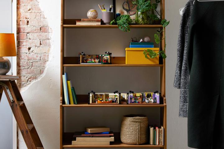 Productafbeelding LEGO Vrienden Appartementen (10292, LEGO Vrienden, LEGO Zeldzame Sets)