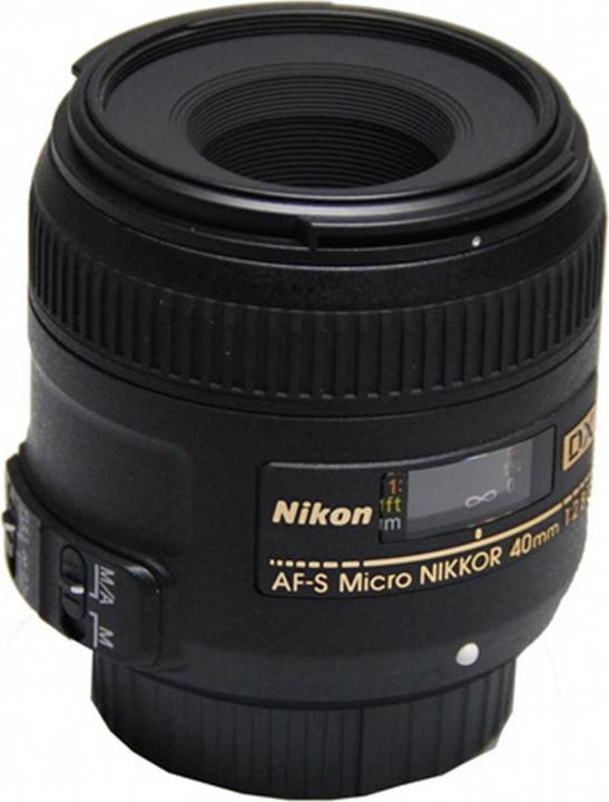 Nikon AF-S Nikkor 40mm f/2.8 G DX Micro (Nikon DX, APS-C / DX)