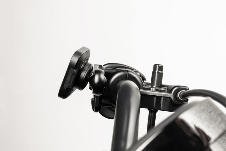 Actual product image Peak Design Motorbike Brake/Clutch Mount - Black