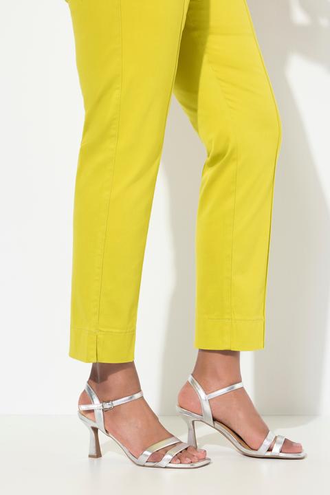Image du produit Ulla Popken Pantalon avec passepoil et taille élastique. Coupe ajustée avec fente sur le bas de jambe. (46)