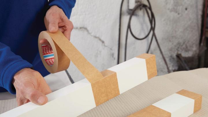 Produktbild tesa tesakrepp Spezielles Papier schwach gekreppt, Hitzebeständig 120°C (19 mm)