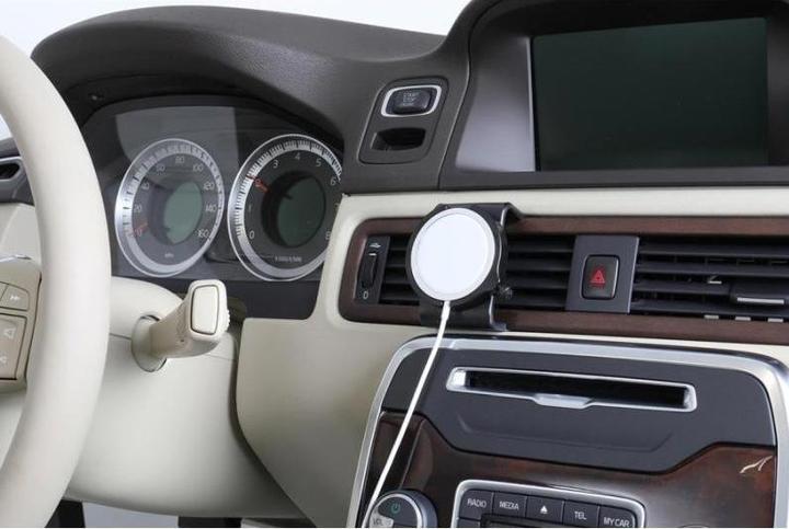 Actual product image Brodit MagSafe Halter ohne Kugelgelenk mit KFZ-Ladeadapter