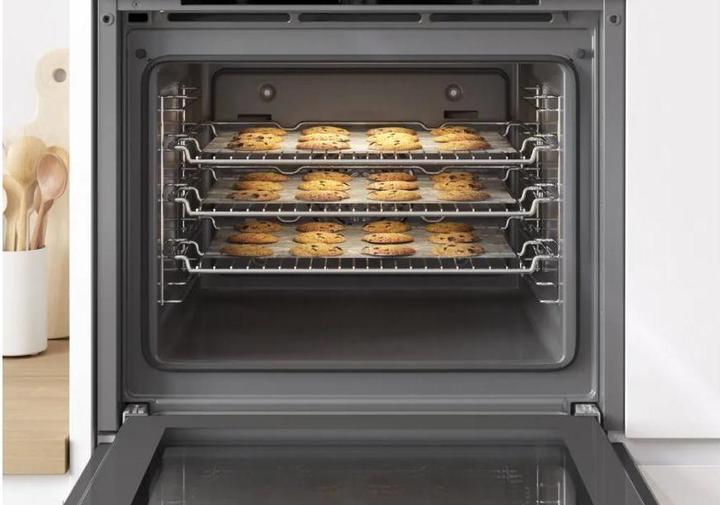 Actual product image Bosch Hausgeräte Series 6 HBG578BS3