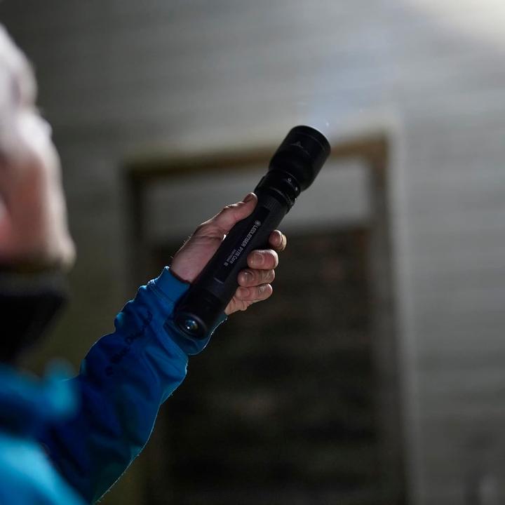 Actual product image Ledlenser P17R Core (29 cm, 1200 lm)