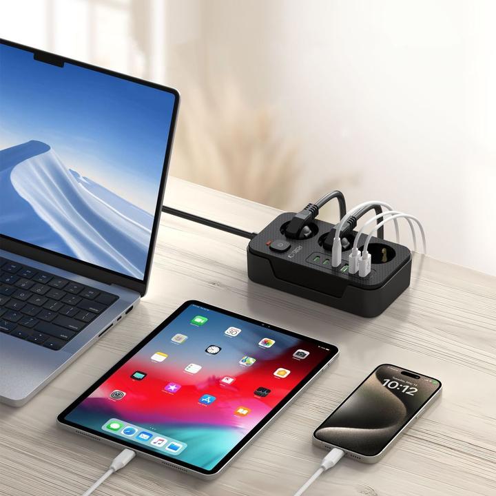 Productafbeelding Tech-Protect PC3X6 Power Strip (3 x, CEE, USB-C, USB-A, 2 m)