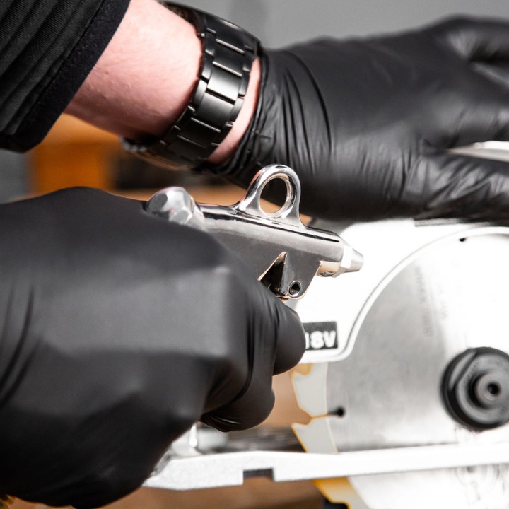 Produktbild Tool Brothers Nitril Einweg Handschuhe Schwarz / Black 100 Stück Grösse S / Small - nicht Steril (S)