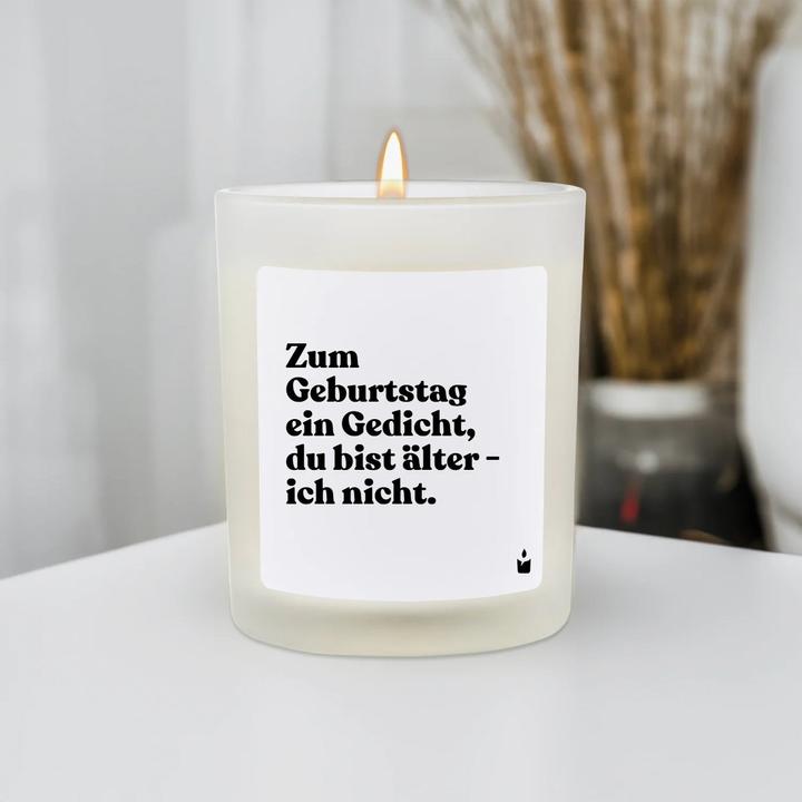 Produktbild Chatty Candles Duftkerze Woody Zum Geburtstag ein Gedicht, du bist älter - ich nicht.
