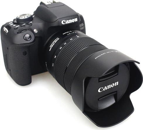 Actual product image JJC Osłona Ew-73d Do Canon Ef-s 18-135mm