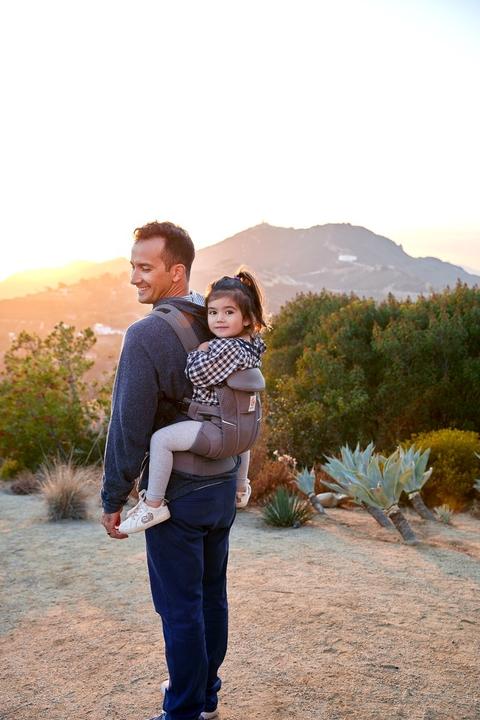 Produktbild Ergobaby Omni Breeze