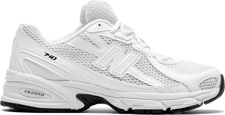Produktbild New Balance 740 Triple White (43)