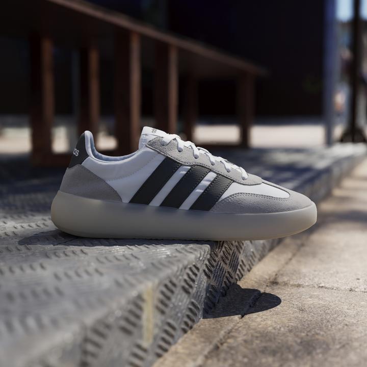 Actual product image adidas Barreda Decode (43 1/3)