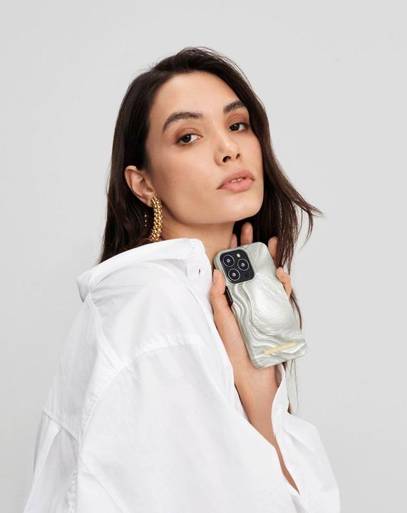 Produktbild iDeal Of Sweden Designer Hard-Cover Luminous Pearl (Apple iPhone 13 Pro Max)