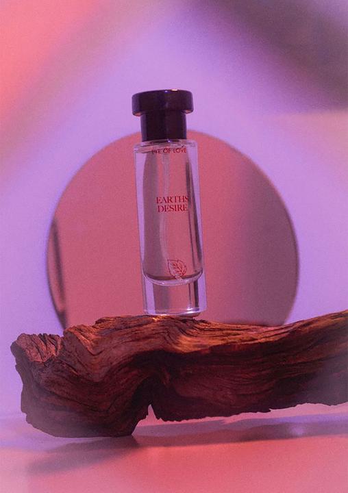 Produktbild Eye of Love Bloom Pheromone Perfume Attract Her 30ml Earth Desire (Eau de Parfum, 30 ml)
