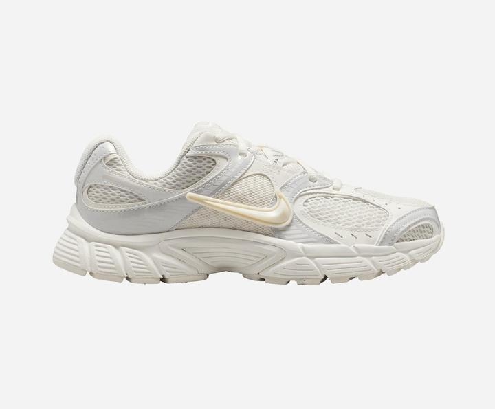 Image du produit Nike Damen Freizeitschuhe W V5 Rnr - phantom/phantom-sail-mtlc summit wh (40)