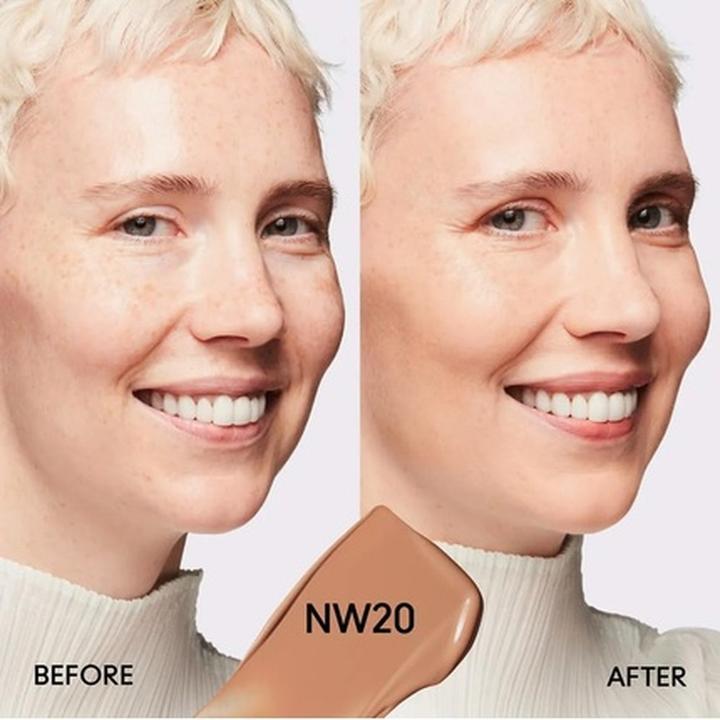 Actual product image MAC Cosmetics Studio Fix Fluid Fond de Teint Sun Protection Factor 15 (re) NW20 (DN20)