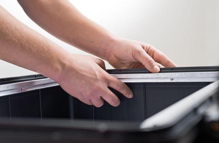 Actual product image B+W Panel Frame Aluminum Zu Type 6700