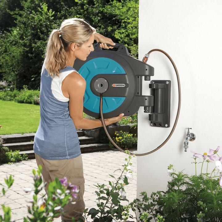Actual product image Gardena Wall mounted hose box 25 Roll-up (25 m)