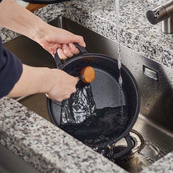 Actual product image Fiskars Norden Bratpfanne (Frying pan, Cast iron, 28 x 5.45 cm)