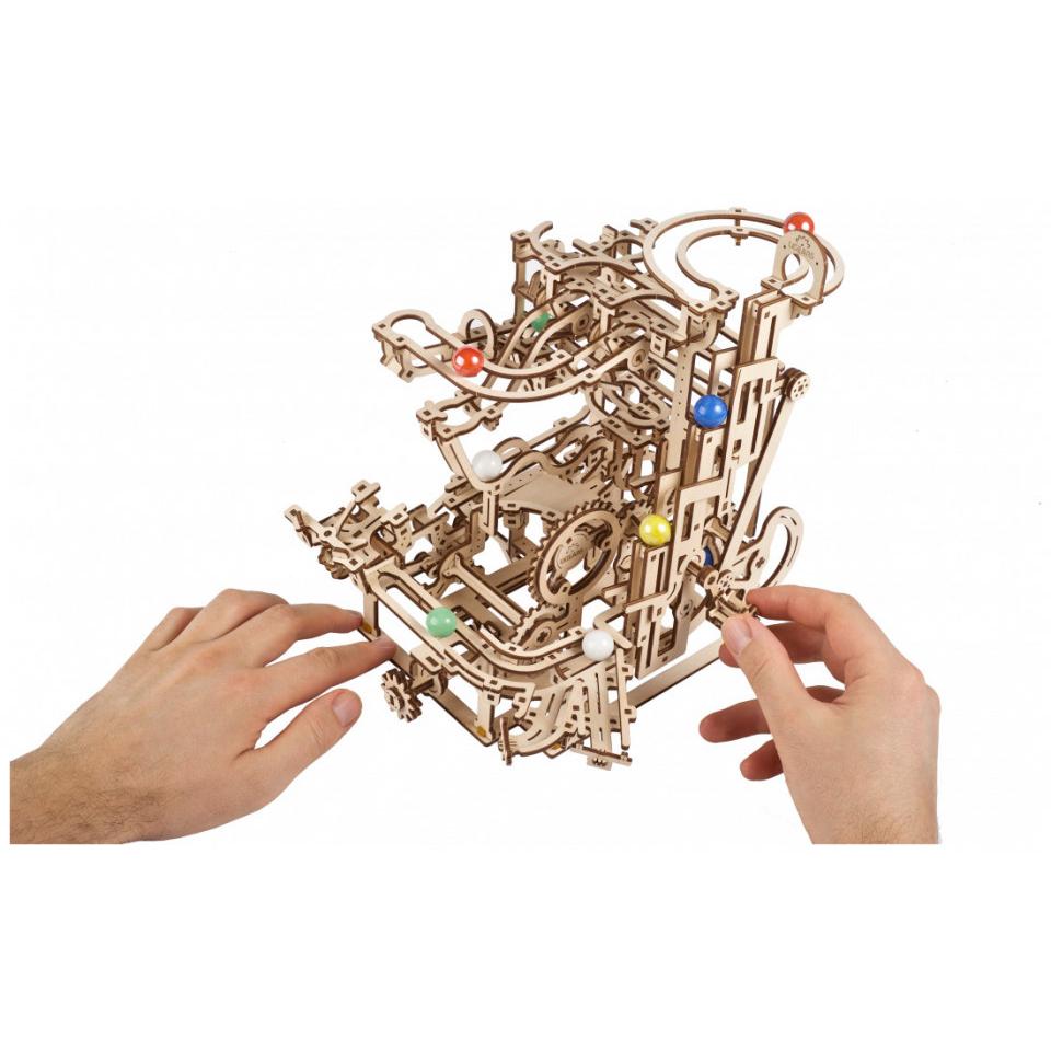 Ugears 70170 - Marmo con argano a gradini, 315 componenti