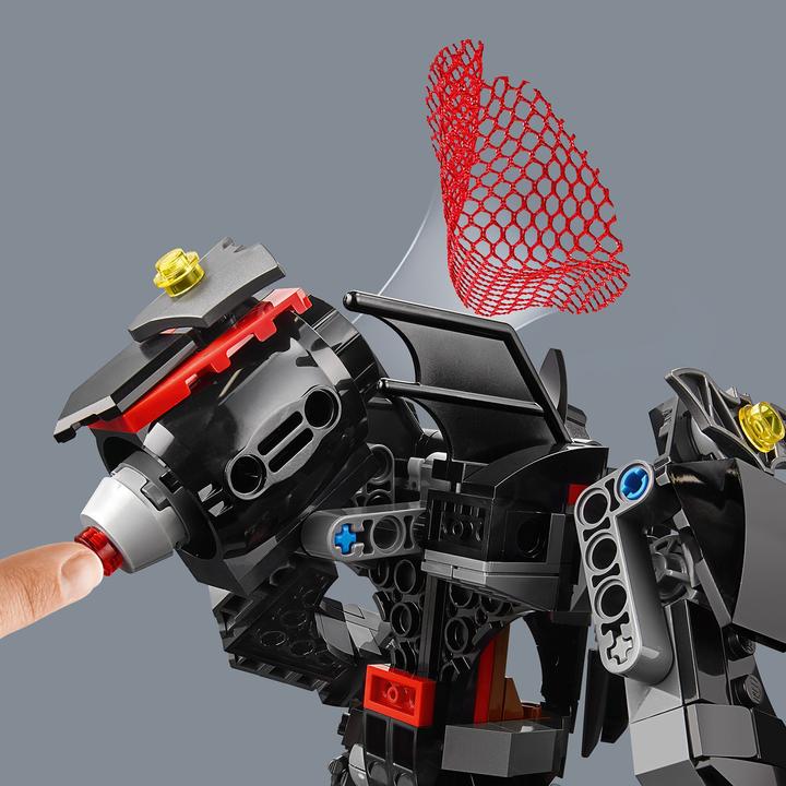 Actual product image LEGO Batman Mech vs. Poison Ivy Mech (76117, LEGO DC)
