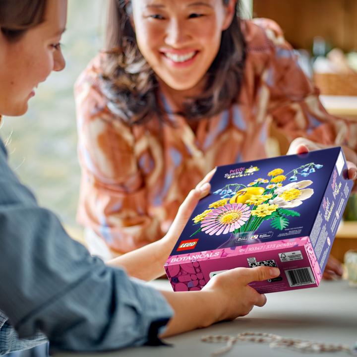 Actual product image LEGO Small summer bouquet (10347, LEGO Botanical)
