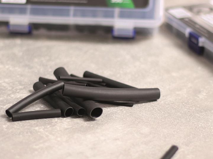 Actual product image Quadrios 22CA167 Heat Shrink Tubing Assortment Black Shrink Ratio:2:1 1 Set (100 x)