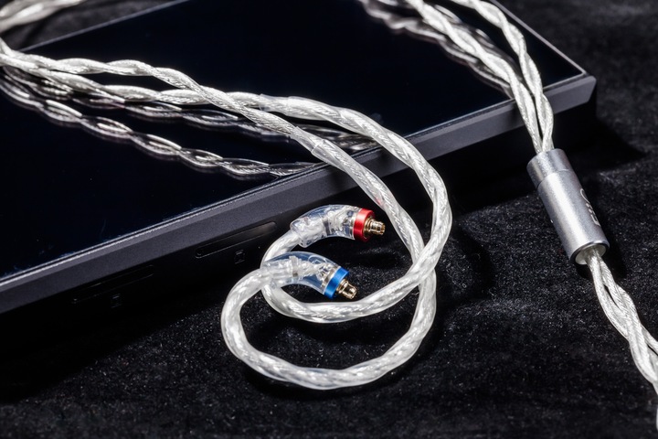 Actual product image FiiO LC-2.5D (1.2m, 2.5mm jack, Various)