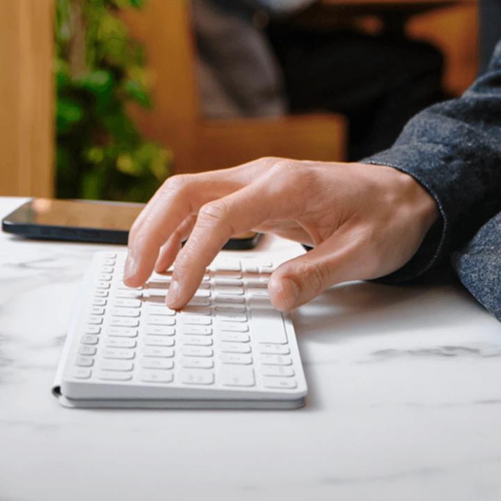 Immagine prodotto Logitech Keys-To-Go 2 (Inglese-international)