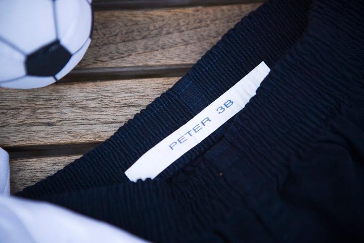 Produktbild Brother TZE-FA4B DirectLabel Aufbügelband blau auf weiss 18mm x 3m (1.80 cm, Blau)