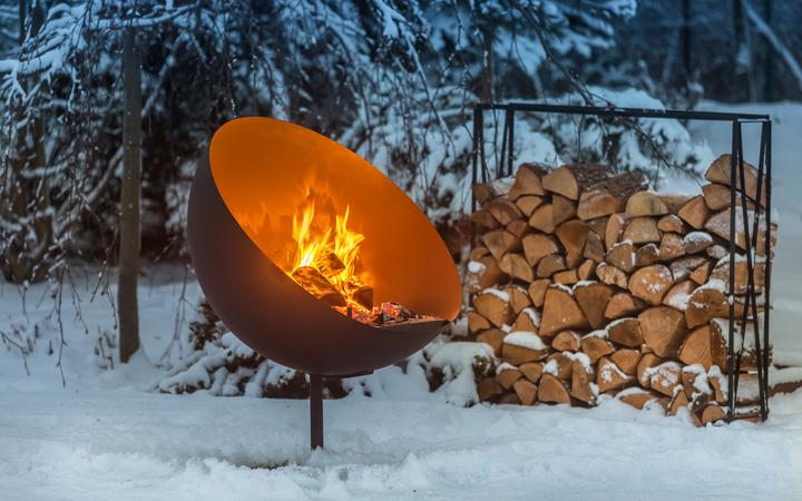 Actual product image Feu du Jardin Lune incl. grill grate 50cm and swivel arm (100 cm)